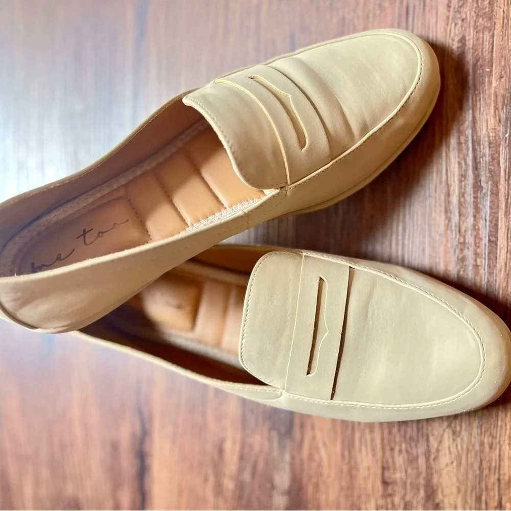 Me Too Women’s Brooke Tan Loafers size 8.5 - Picture 3 of 10